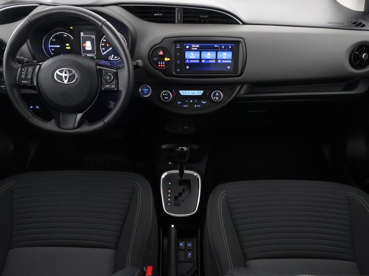 Toyota YARIS 1.5 Hybrid Dynamic Bi-Tone | Apple Carplay & AndroidAUTO | Camera | Lichtmetalen velgen |