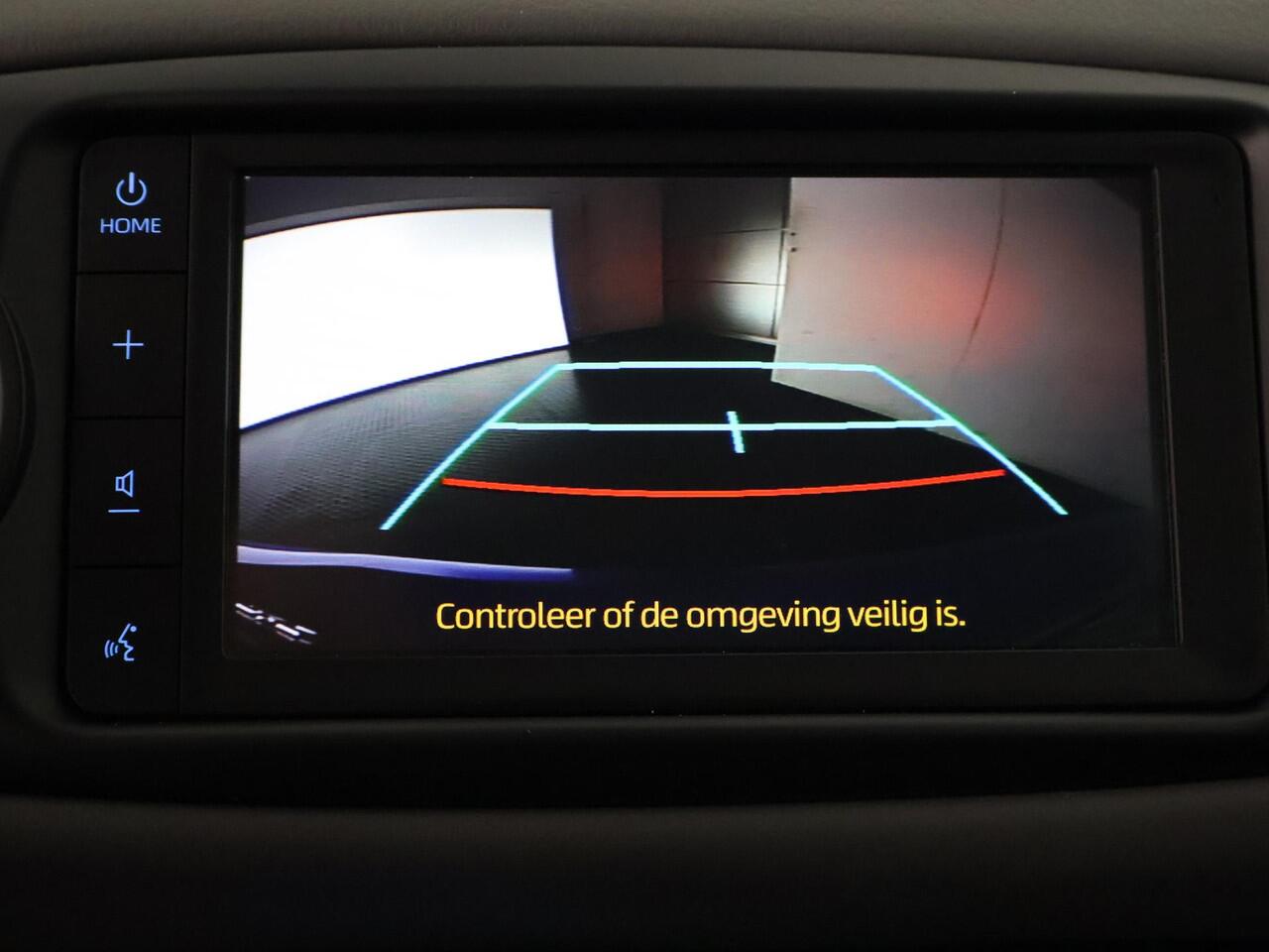 Toyota YARIS 1.5 Hybrid Dynamic Bi-Tone | Apple Carplay & AndroidAUTO | Camera | Lichtmetalen velgen |