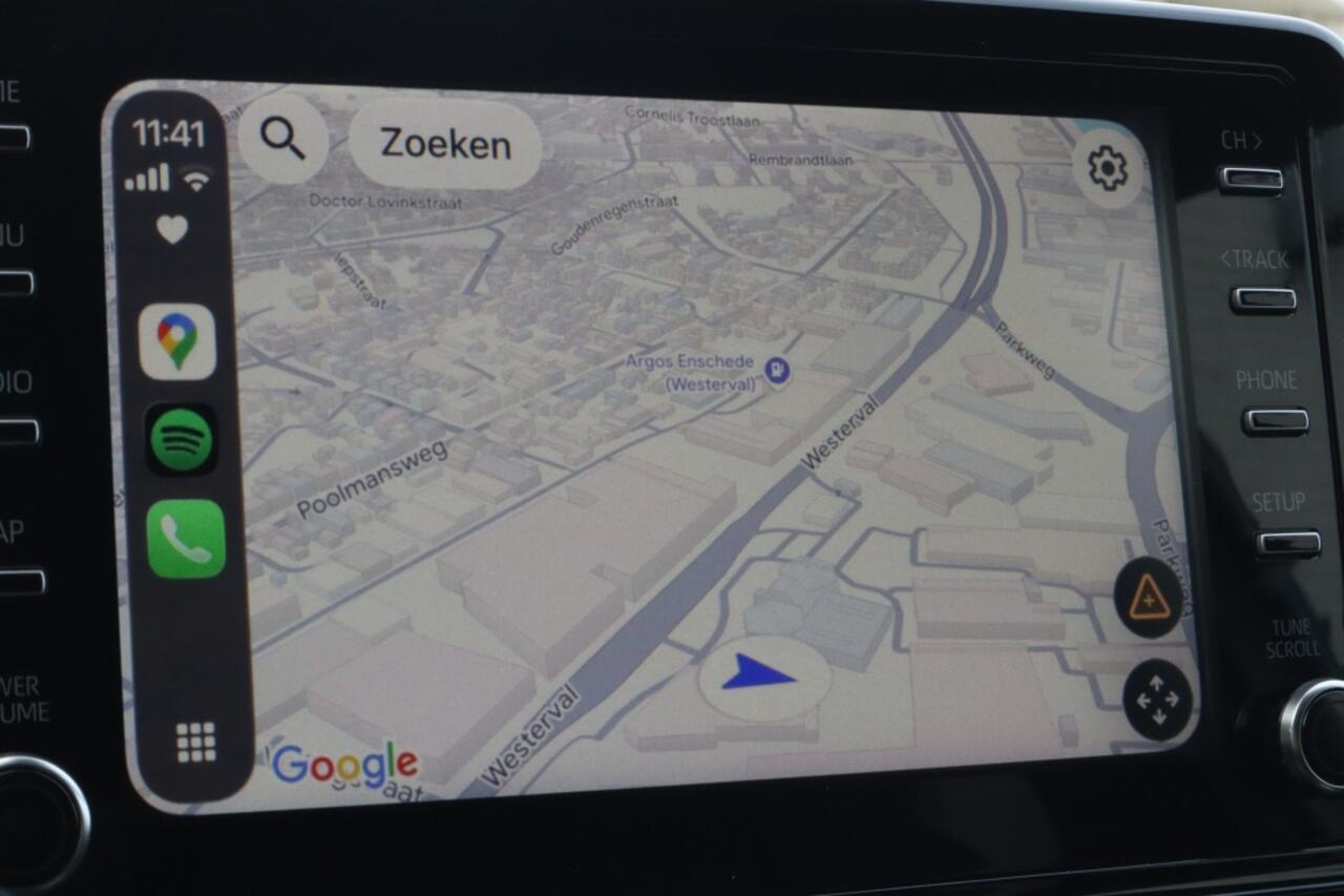 Toyota YARIS 1.5 Hybrid Launch Edition Trekhaak