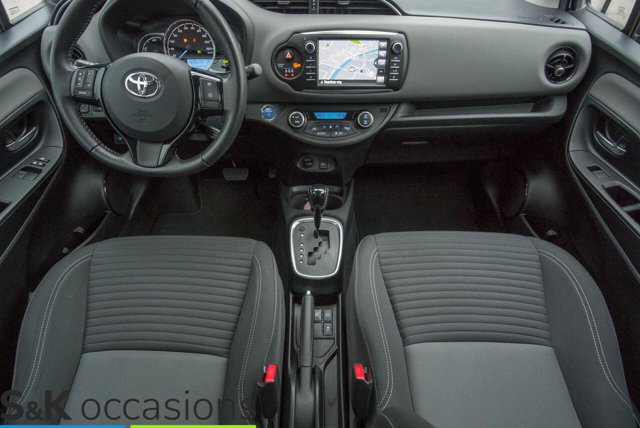 Toyota YARIS 1.5 Hybrid Dynamic