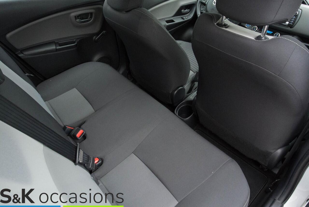 Toyota YARIS 1.5 Hybrid Dynamic