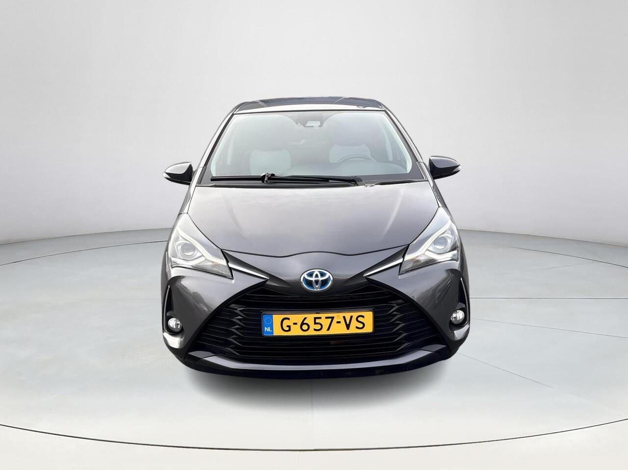 Toyota YARIS 1.5 Hybrid Dynamic **APPLE CARPLAY/ CRUISE CONTROL/ KEYLESS/ PARKEERCAMERA**