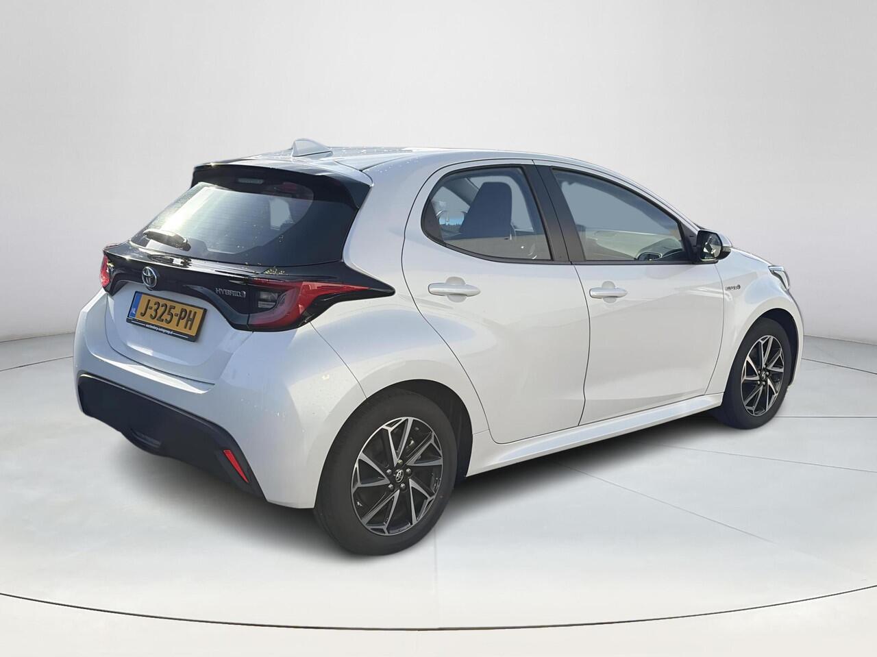 Toyota YARIS 1.5 Hybrid Dynamic