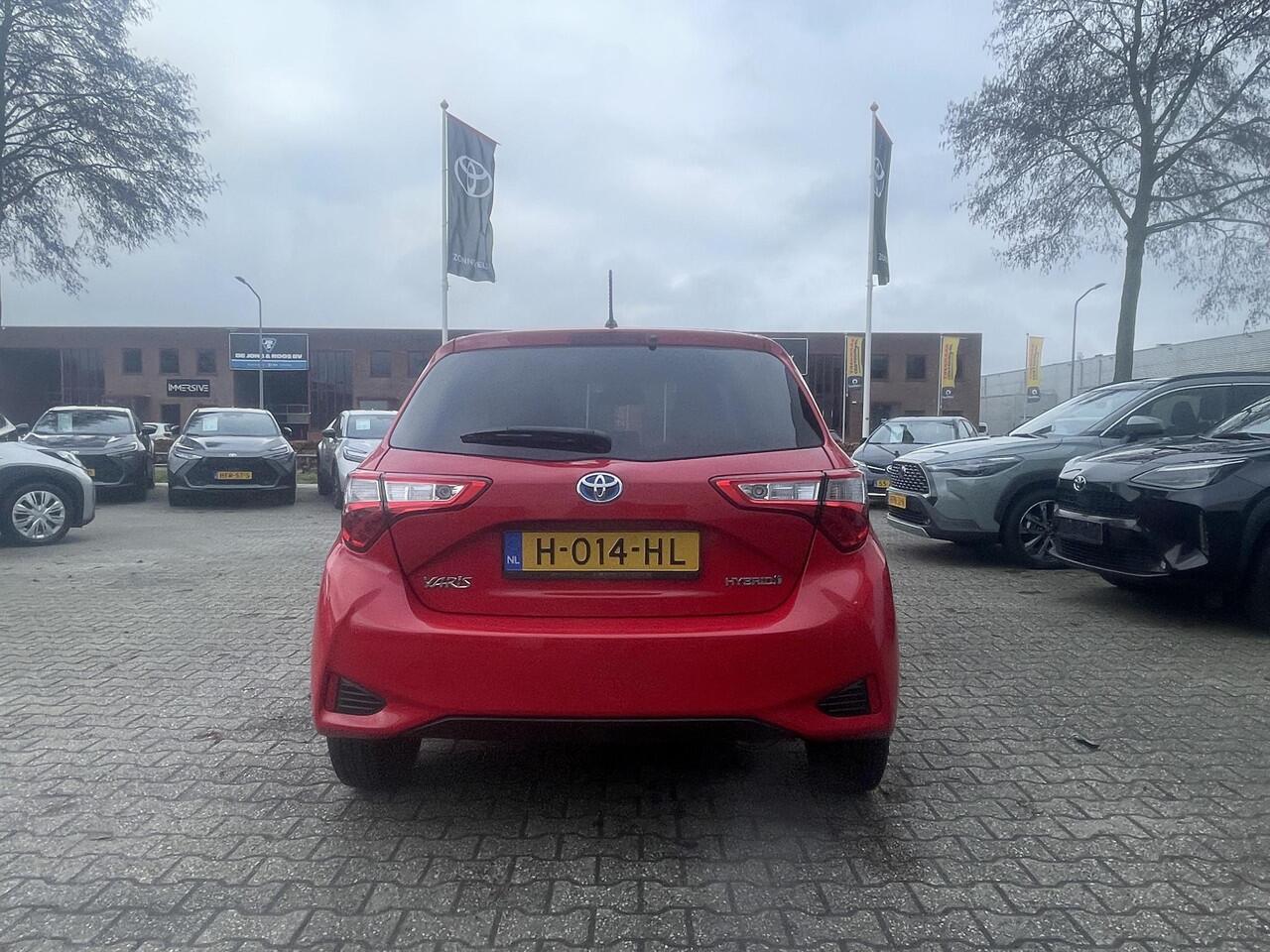 Toyota YARIS 1.5 Hybrid Dynamic Apple Carplay ANDROID AUTO