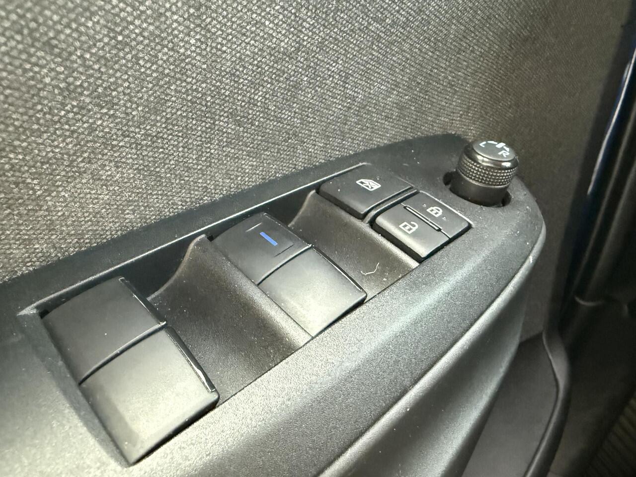 Toyota YARIS 1.5 Hybrid Dynamic