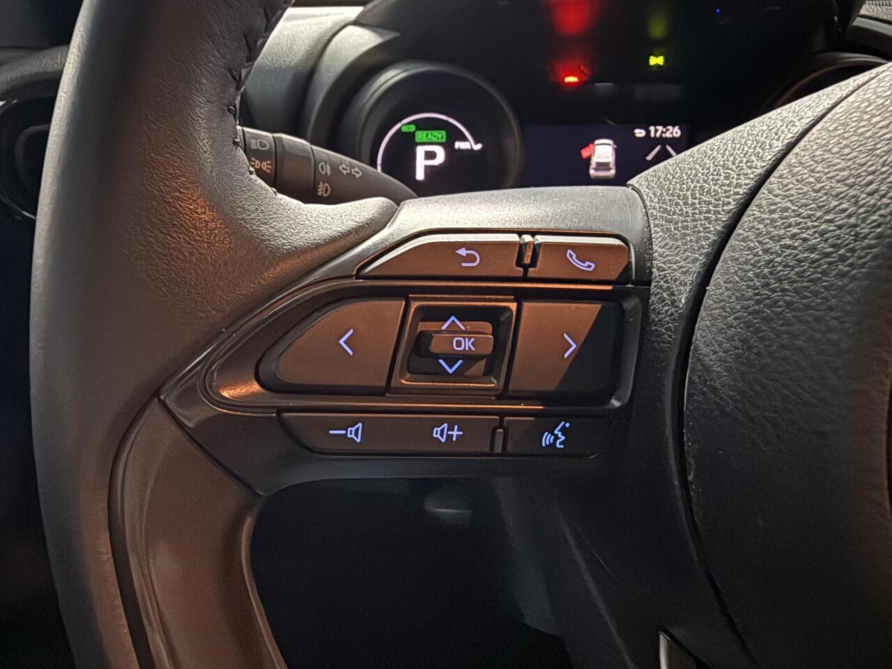 Toyota YARIS 1.5 Hybrid Dynamic