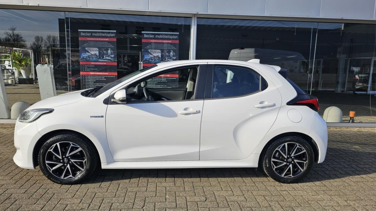 Toyota YARIS 1.5 Hybride Dynamic NLauto | dealeronderhouden | All-in