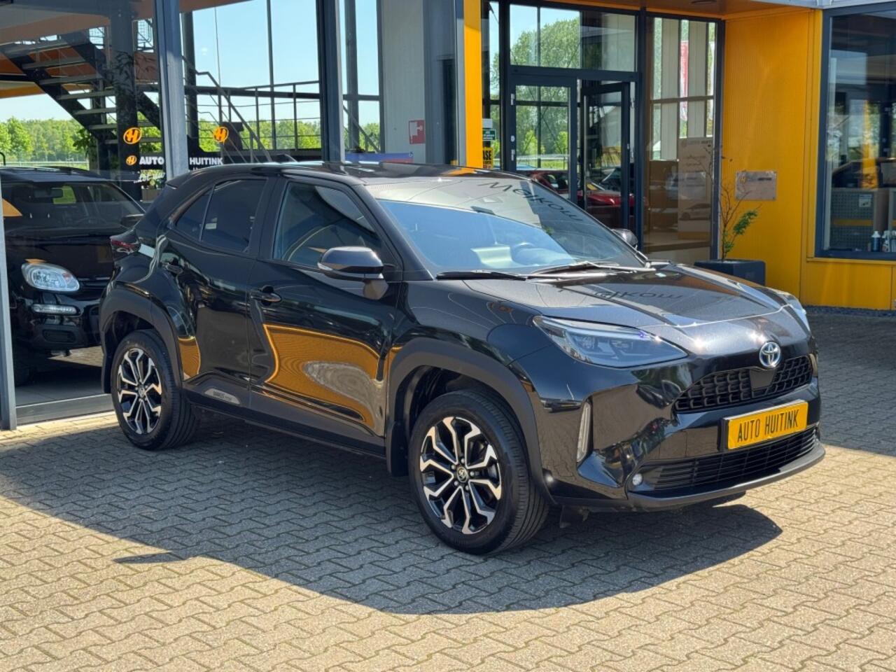 Toyota YARIS 1.5 Hybrid First Edition - LED - camera - climate control