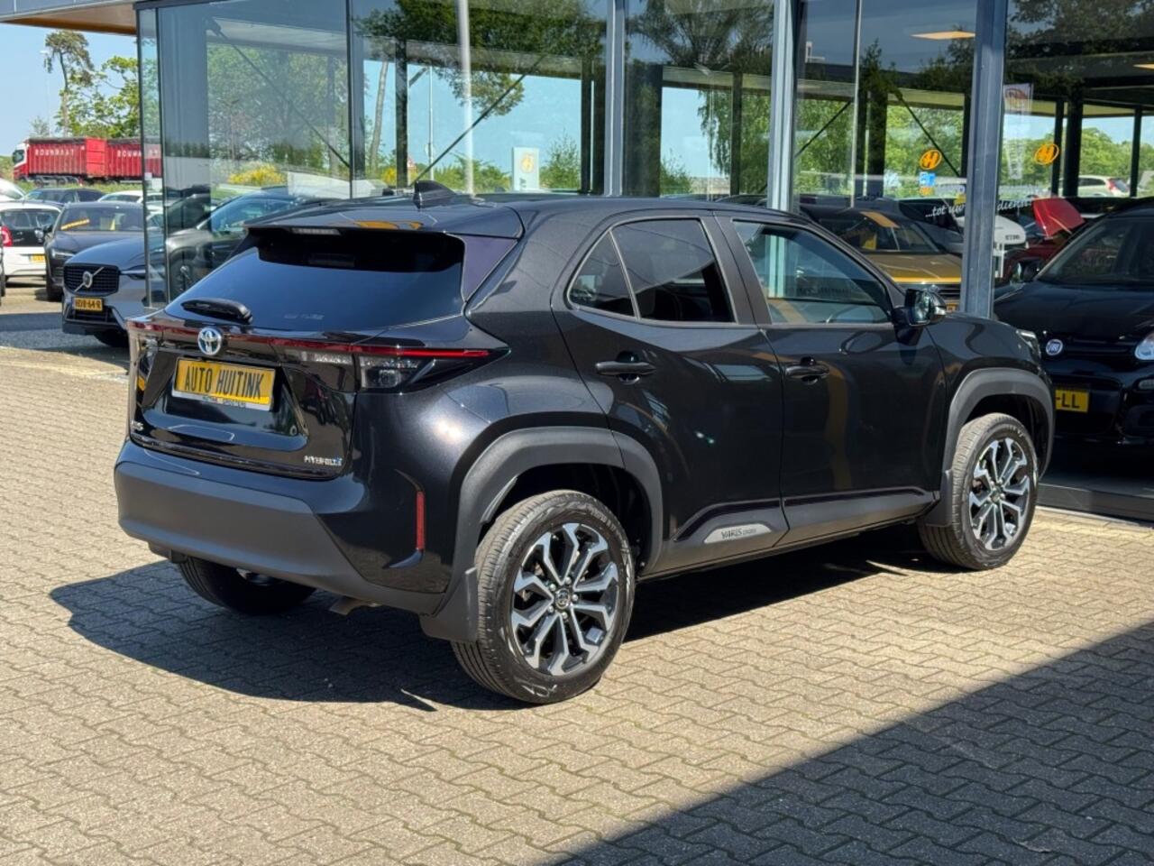 Toyota YARIS 1.5 Hybrid First Edition - LED - camera - climate control