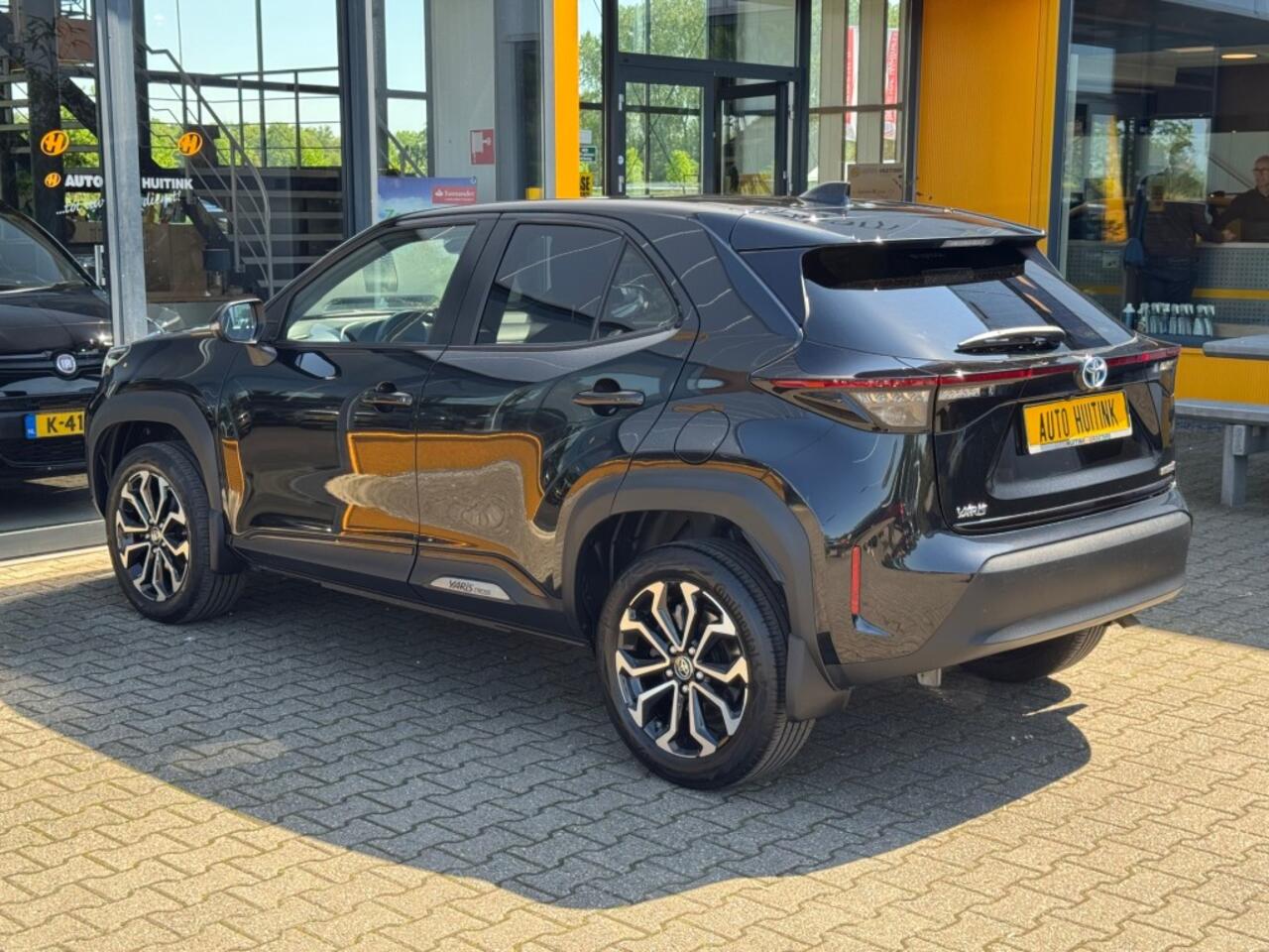 Toyota YARIS 1.5 Hybrid First Edition - LED - camera - climate control