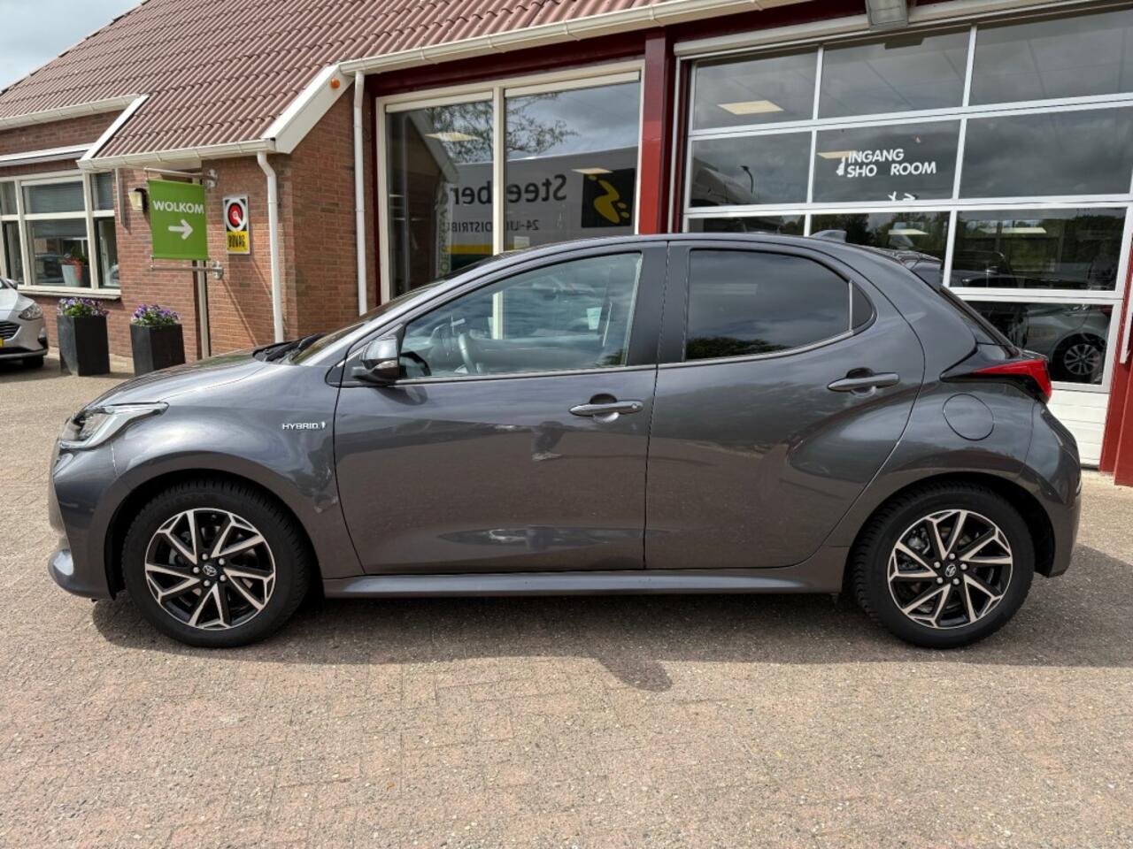 Toyota YARIS 1.5 HYBRID 5-DRS DYNAMIC AUTOMAAT!
