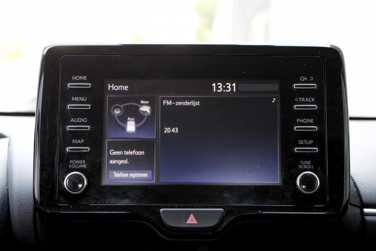 Toyota YARIS 1.5 Hybrid Dynamic | Camera | Adaptive Cruise