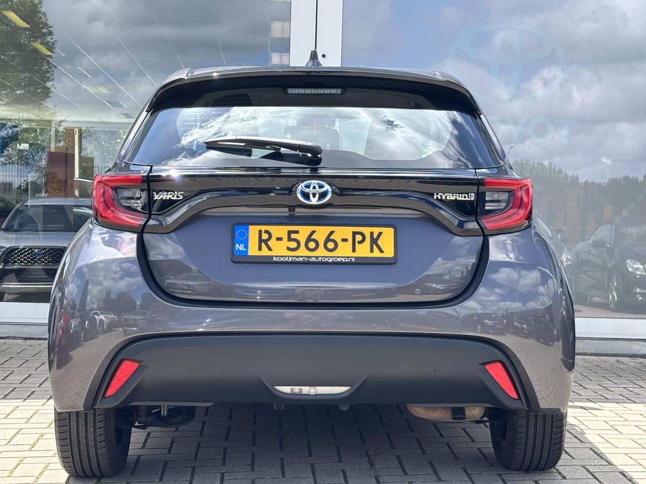 Toyota YARIS 1.5 Hybrid Dynamic | Apple Carplay / Android Auto | Camera | Stoelverwarming | Toyota garantie tot 200.000km of 2031!