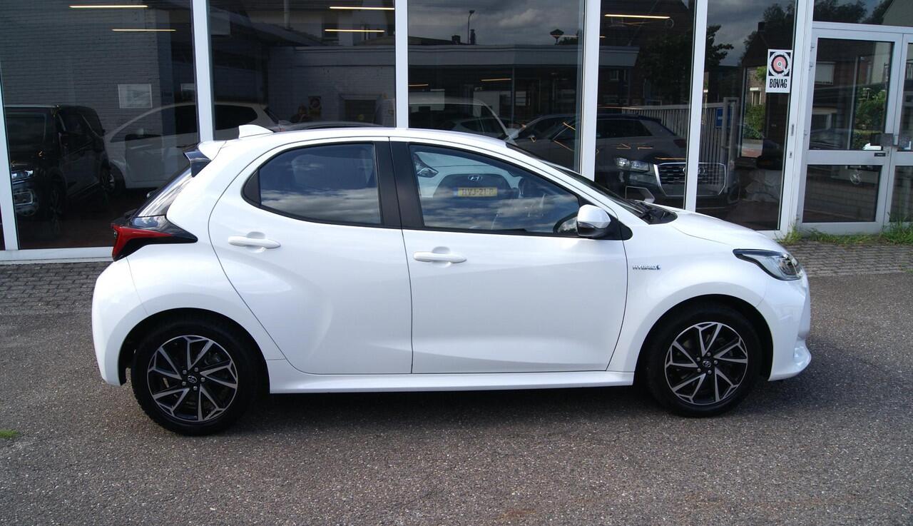 Toyota YARIS 1.5 Hybrid Dynamic Cruise,Clima,Camera,RIJKLAARPRIJS!!