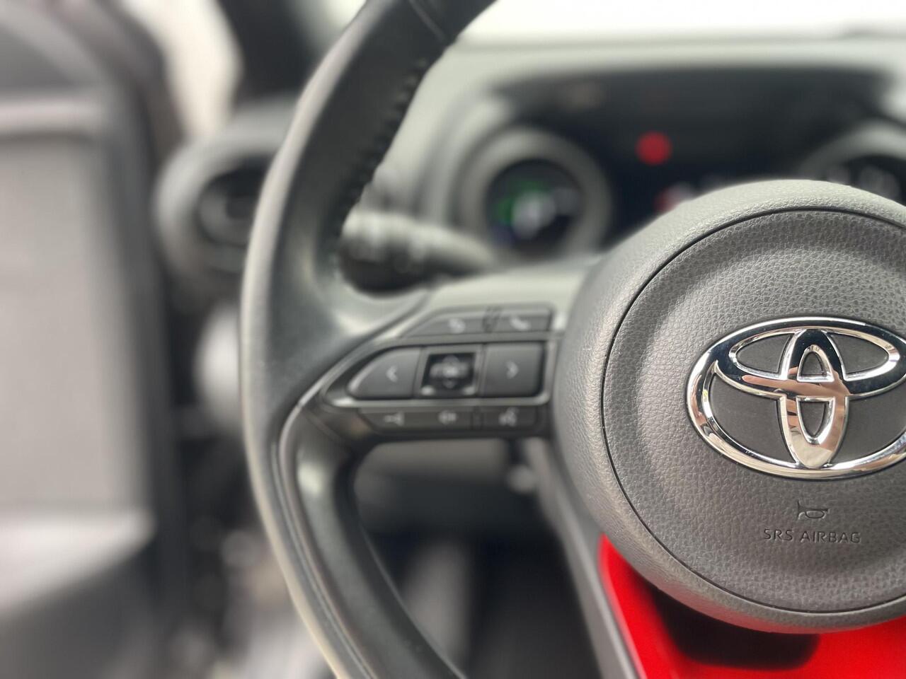 Toyota YARIS 1.5 Hybrid 115 Tokyo | Bi-Tone | Exclusieve oplage|