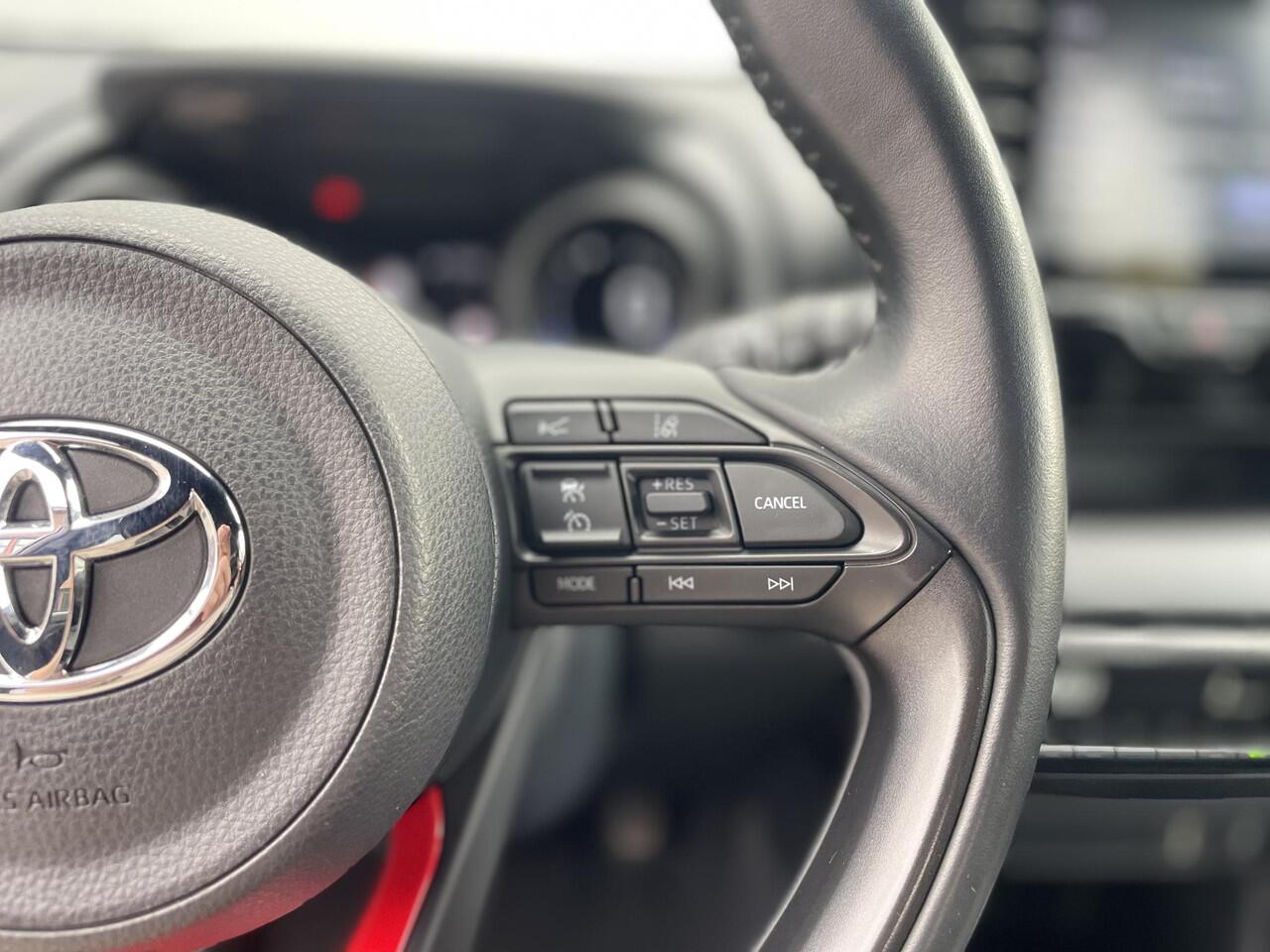 Toyota YARIS 1.5 Hybrid 115 Tokyo | Bi-Tone | Exclusieve oplage|