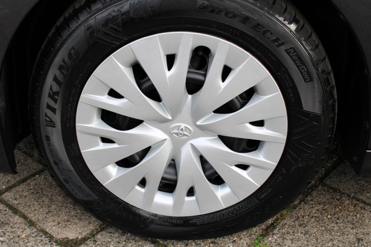 Toyota YARIS 1.5 Hybrid Active