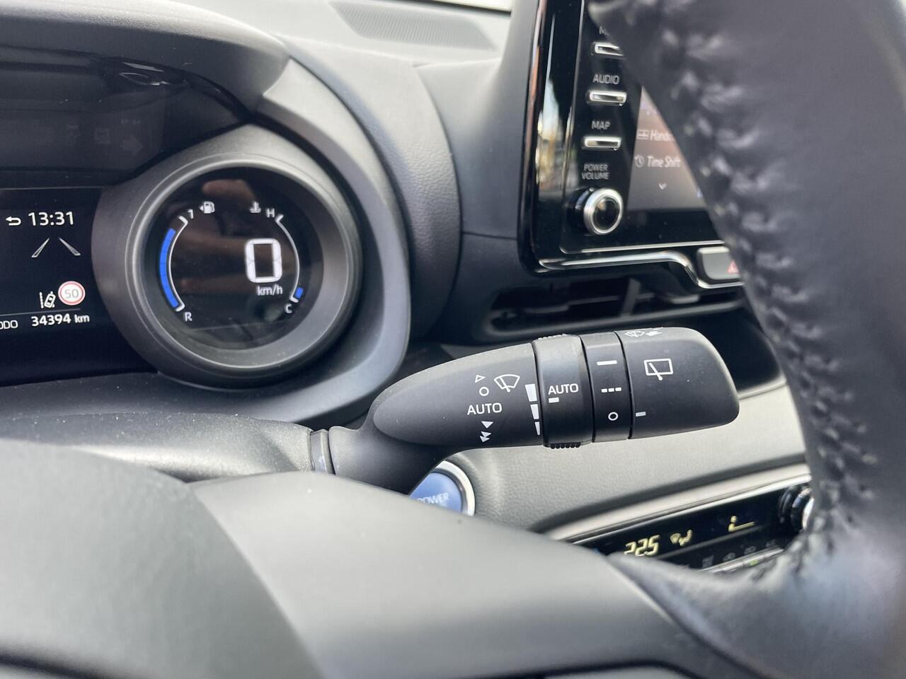 Toyota YARIS 1.5 Hybrid Business Plus | Dynamic | Org NL en 1e Eigenaar | 34.000 KM |