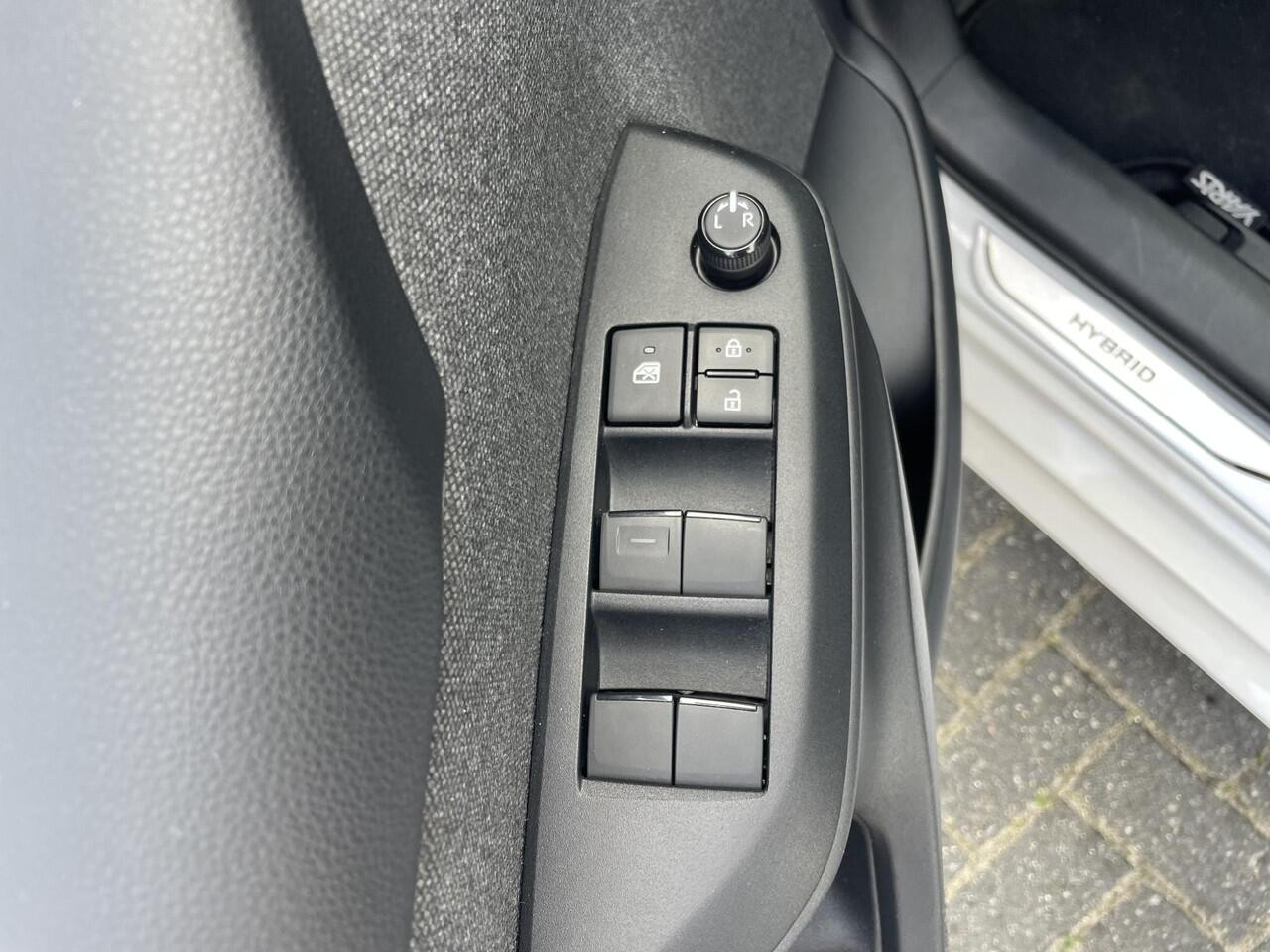 Toyota YARIS 1.5 Hybrid Business Plus | Dynamic | Org NL en 1e Eigenaar | 34.000 KM |