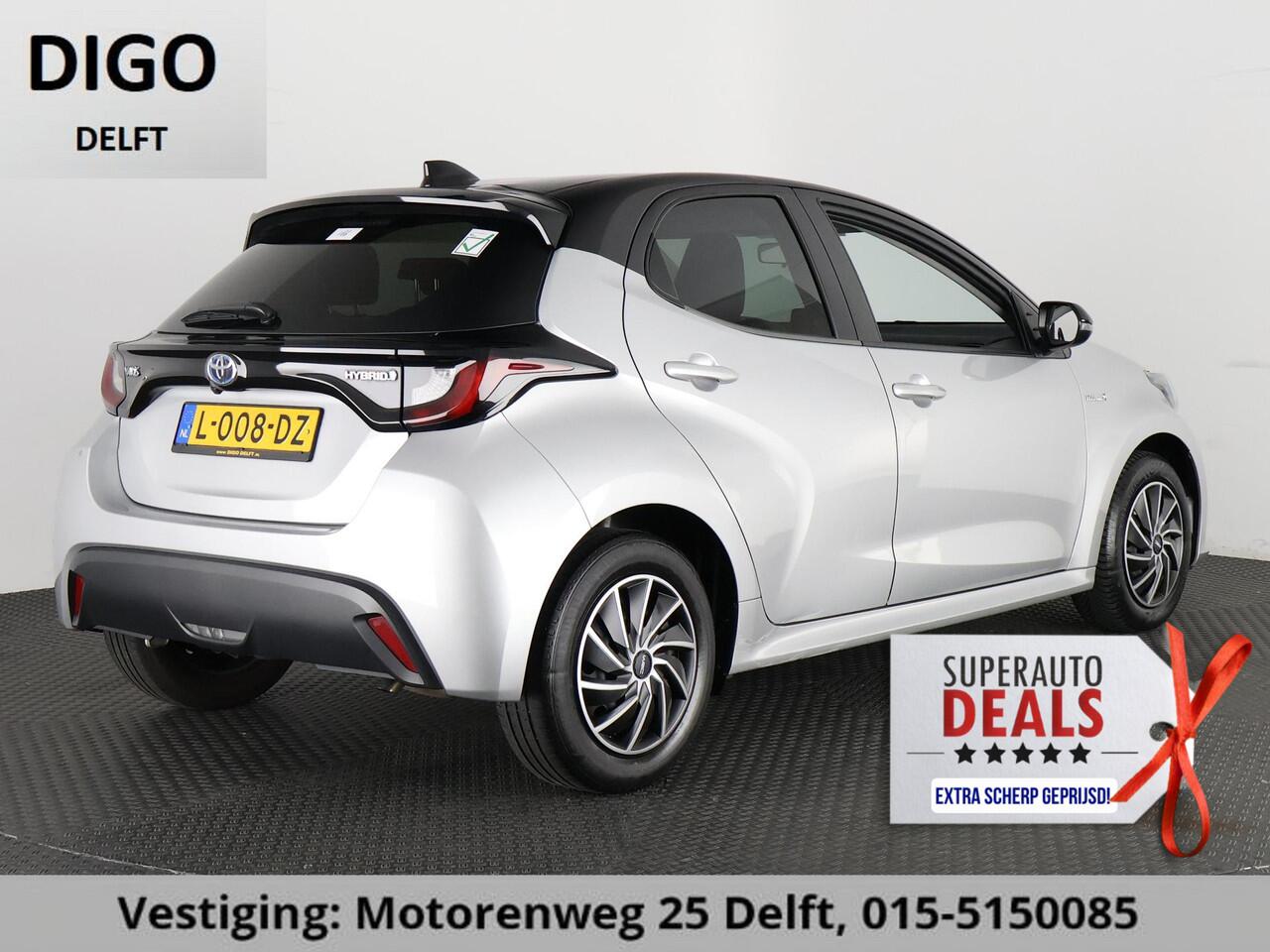 Toyota YARIS 1.5 HYBRID BI-TONE SILVERLINE AUTOMAAT CLOUD NAVI APPLE & ANDROID.CAMERA.TOYOTA GARANTIE TOT 2031 !!