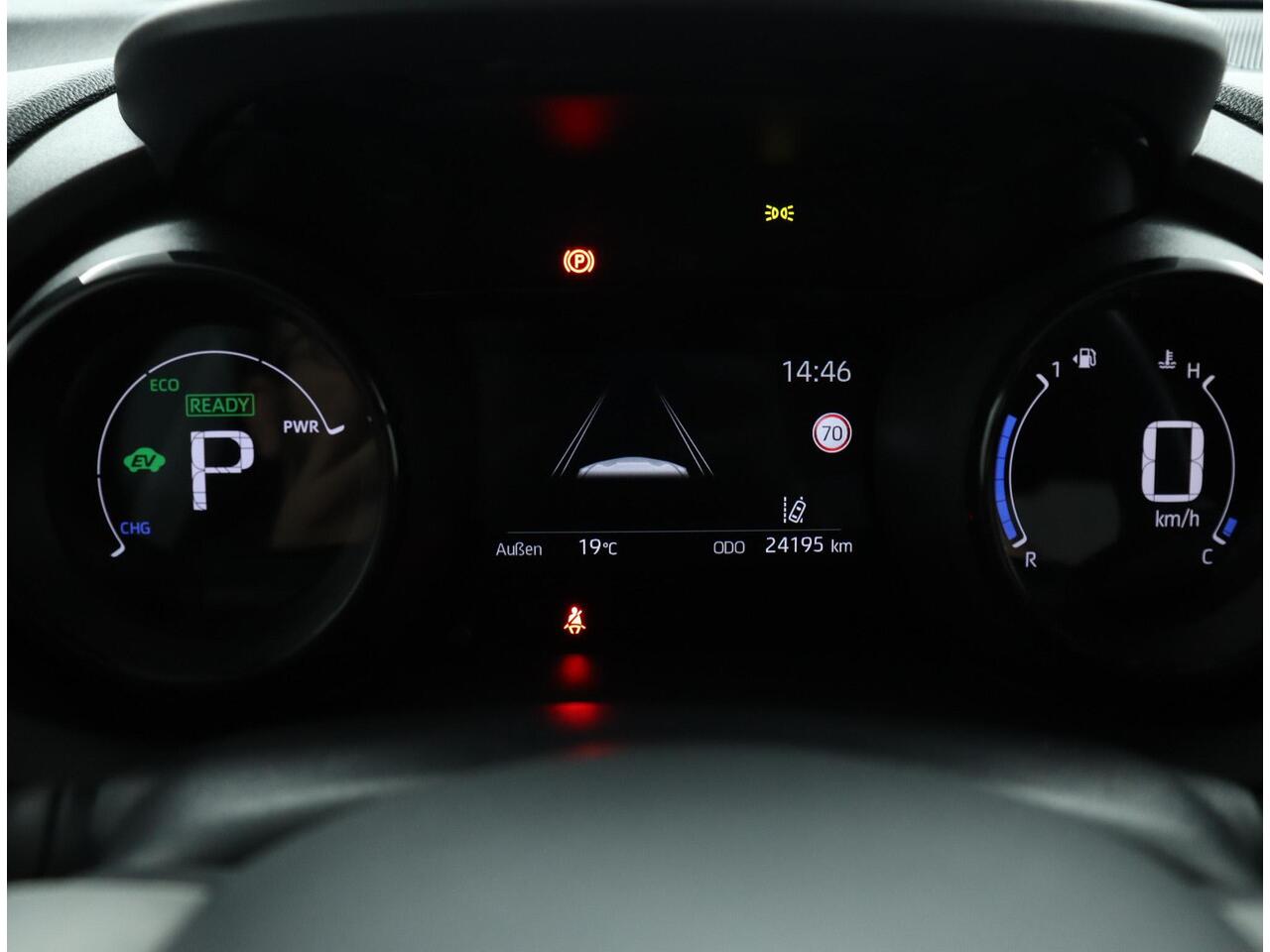 Toyota YARIS 1.5 Hybrid Executive | Stoelverwarming | Apple carplay & Android auto |