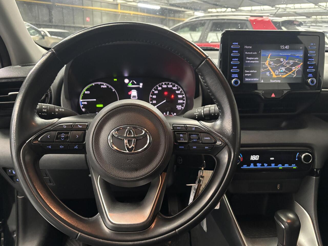 Toyota YARIS 1.5 Hybrid Active APPLE CARPLAY/ANDROID AUTO, NEDERLANDSE AUTO, SLECHTS 72.155KM!!!