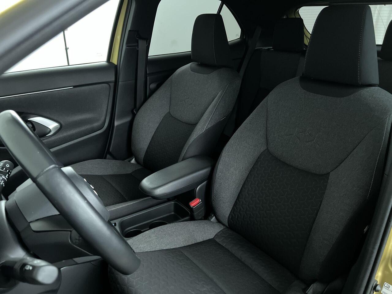 Toyota YARIS Cross 1.5 Hybrid Dynamic Edition | Rijklaar