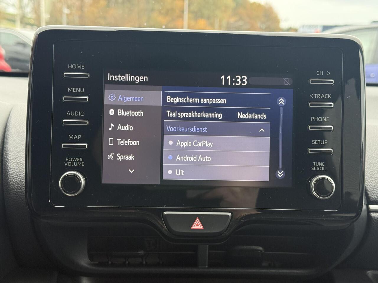 Toyota YARIS 1.5 Hybrid Active **APPLE CARPLAY/ CLIMATE CONTROL/ BLUETOOTH/ 36 MAANDEN GARANTIE**