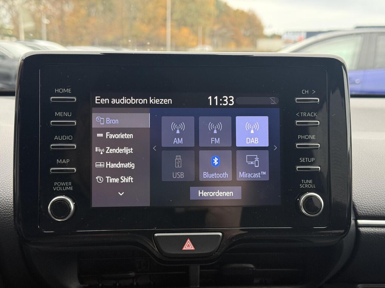 Toyota YARIS 1.5 Hybrid Active **APPLE CARPLAY/ CLIMATE CONTROL/ BLUETOOTH/ 36 MAANDEN GARANTIE**