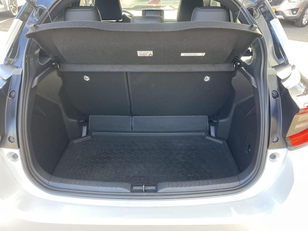 Toyota YARIS 1.5 Hybrid Executive | Apple CarPlay/Android auto | Achteruitrijcamera |