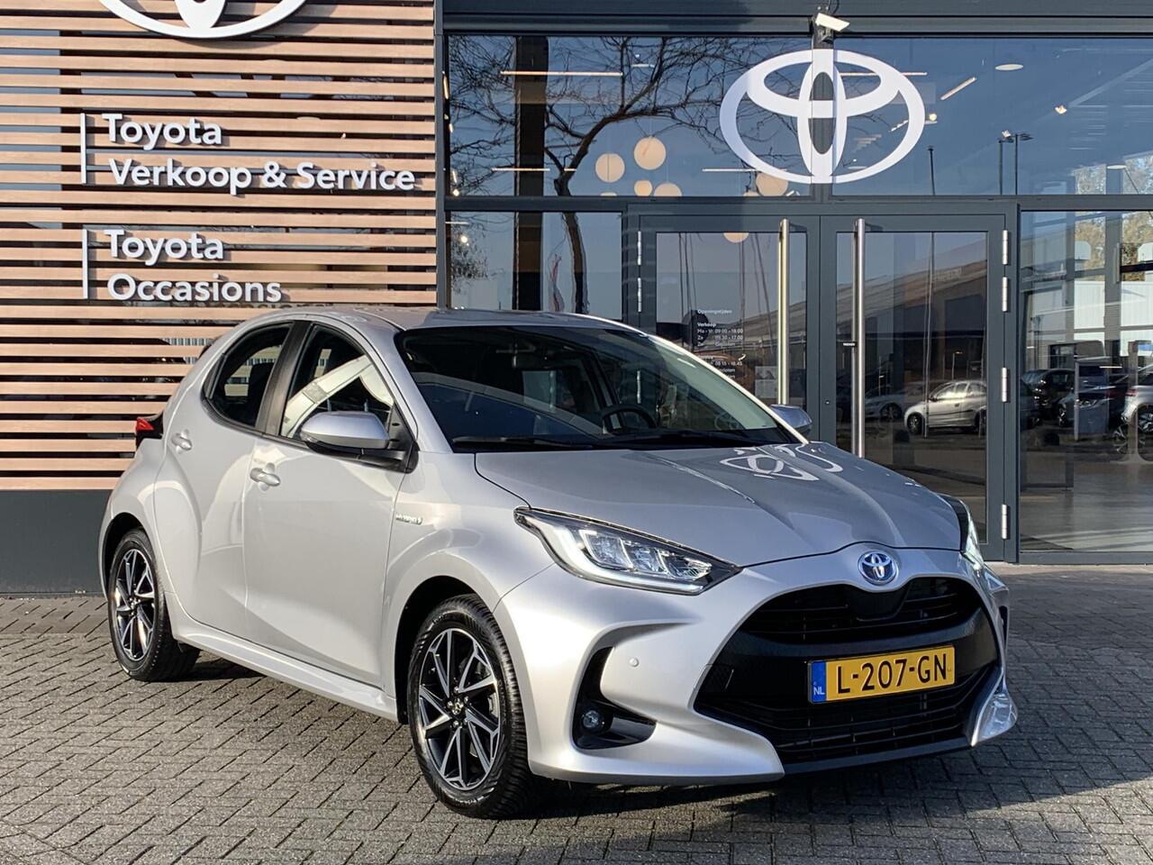 Toyota YARIS 1.5 Hybrid Dynamic