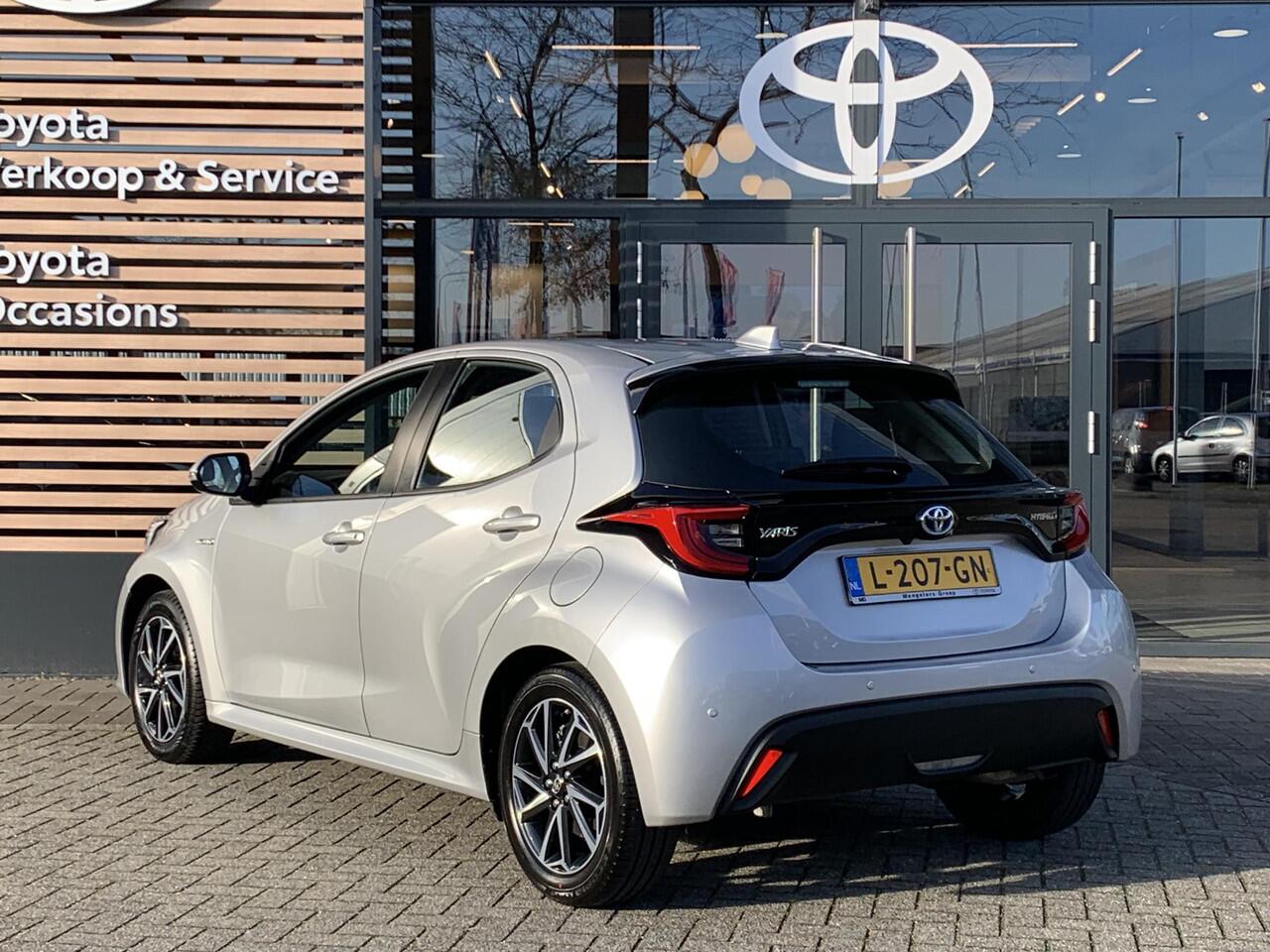 Toyota YARIS 1.5 Hybrid Dynamic