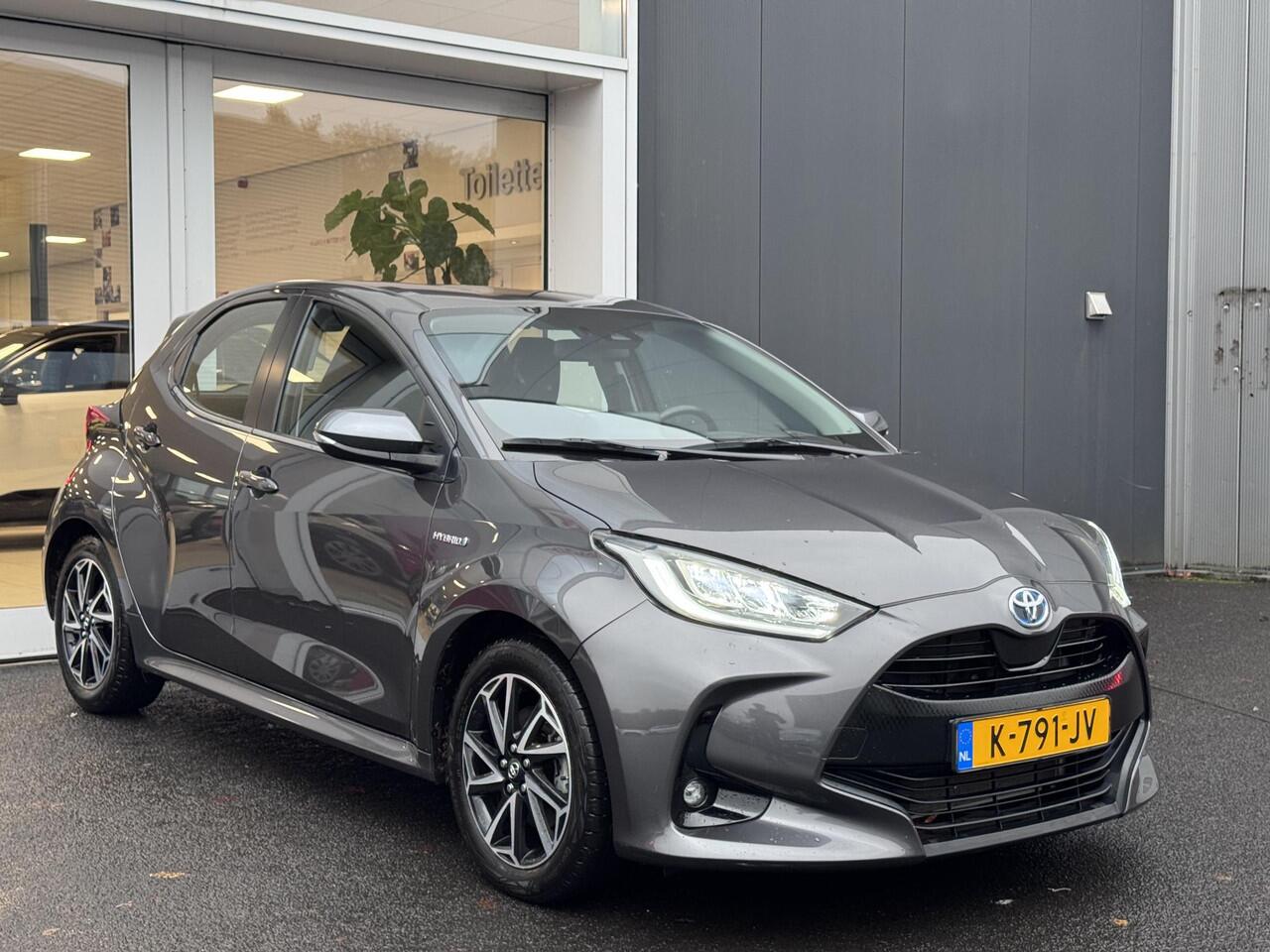 Toyota YARIS 1.5 Hybrid Dynamic NL AUTO | Lichtmetalen velgen | Climate control | Parkeercamera