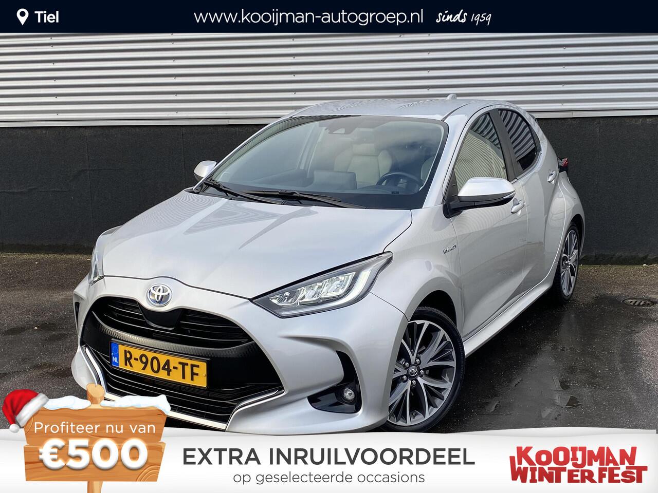 Toyota YARIS 1.5 Hybrid Launch Edition Navigatie APple CarPlay/Android Auto, achteruitrij camera, dodehoek detectie, HUD, keyless, parkeersensoren