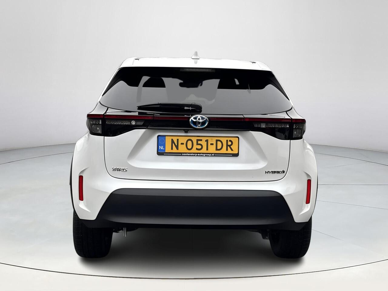 Toyota YARIS Cross 1.5 Hybrid First Edition | Navigatie | Apple CarPlay/Android auto | Achteruitrijcamera