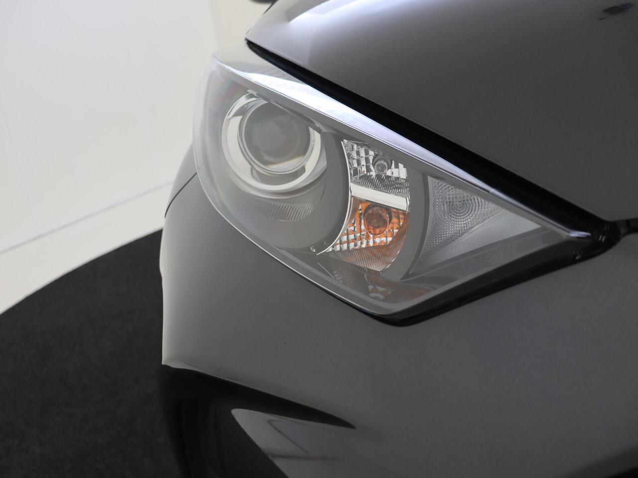 Toyota YARIS 1.5 Hybrid Active Climate Control | Cruise Control | Lichtsensor| Auto Hold