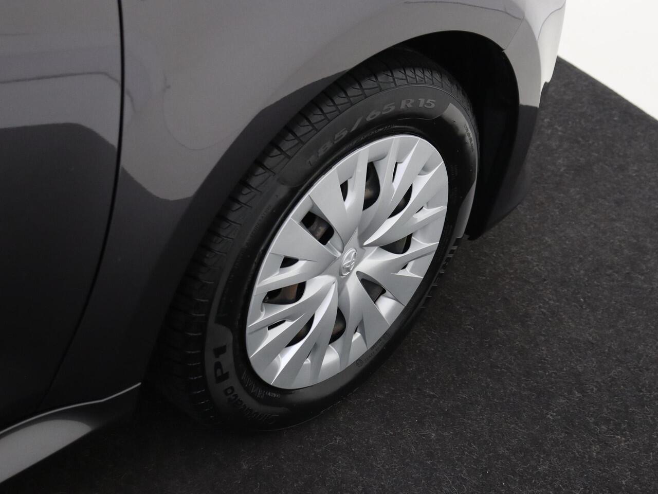 Toyota YARIS 1.5 Hybrid Active Climate Control | Cruise Control | Lichtsensor| Auto Hold