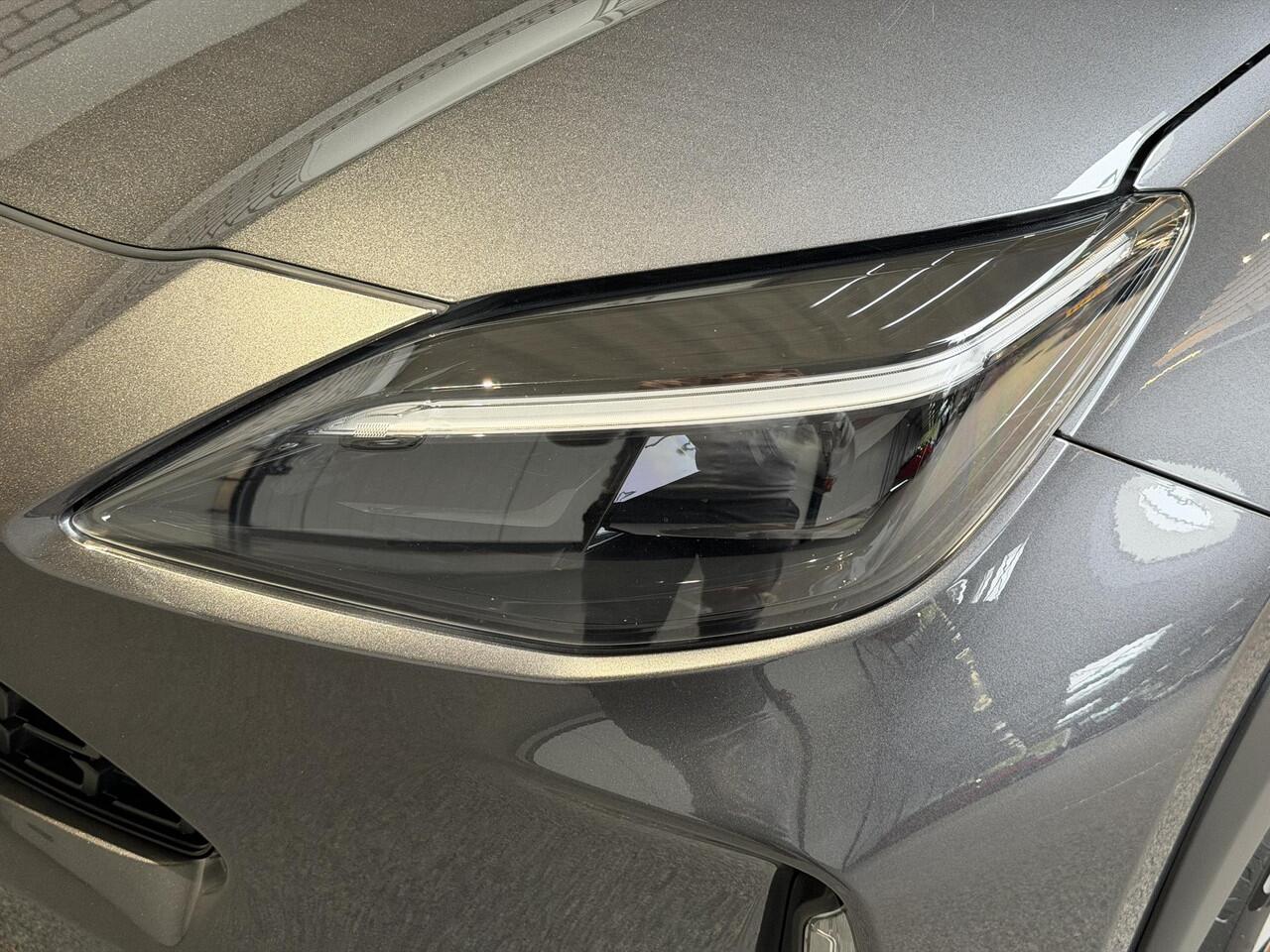 Toyota YARIS Cross 1.5 VVT-I First Edition 1300 kg trekgewicht