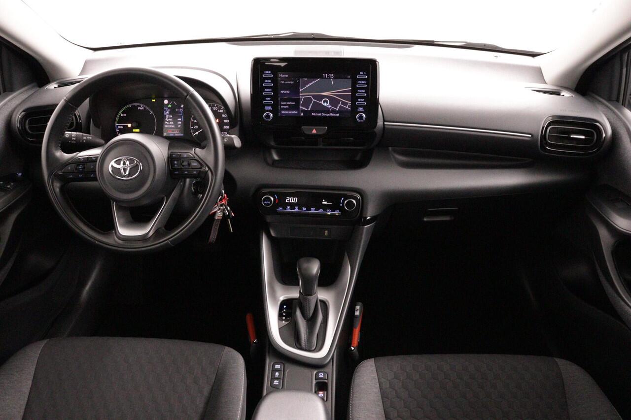 Toyota YARIS 1.5 Hybrid Active | Apple Carplay/Android Auto | Parkeercamera | Navigatie |