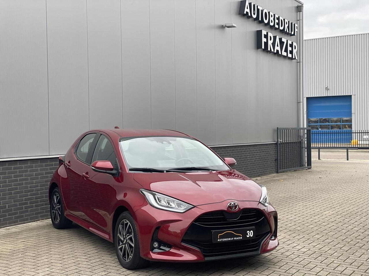 Toyota YARIS 1.5 VVT-i DYNAMIC / LED / CRUISE / CARPLAY /