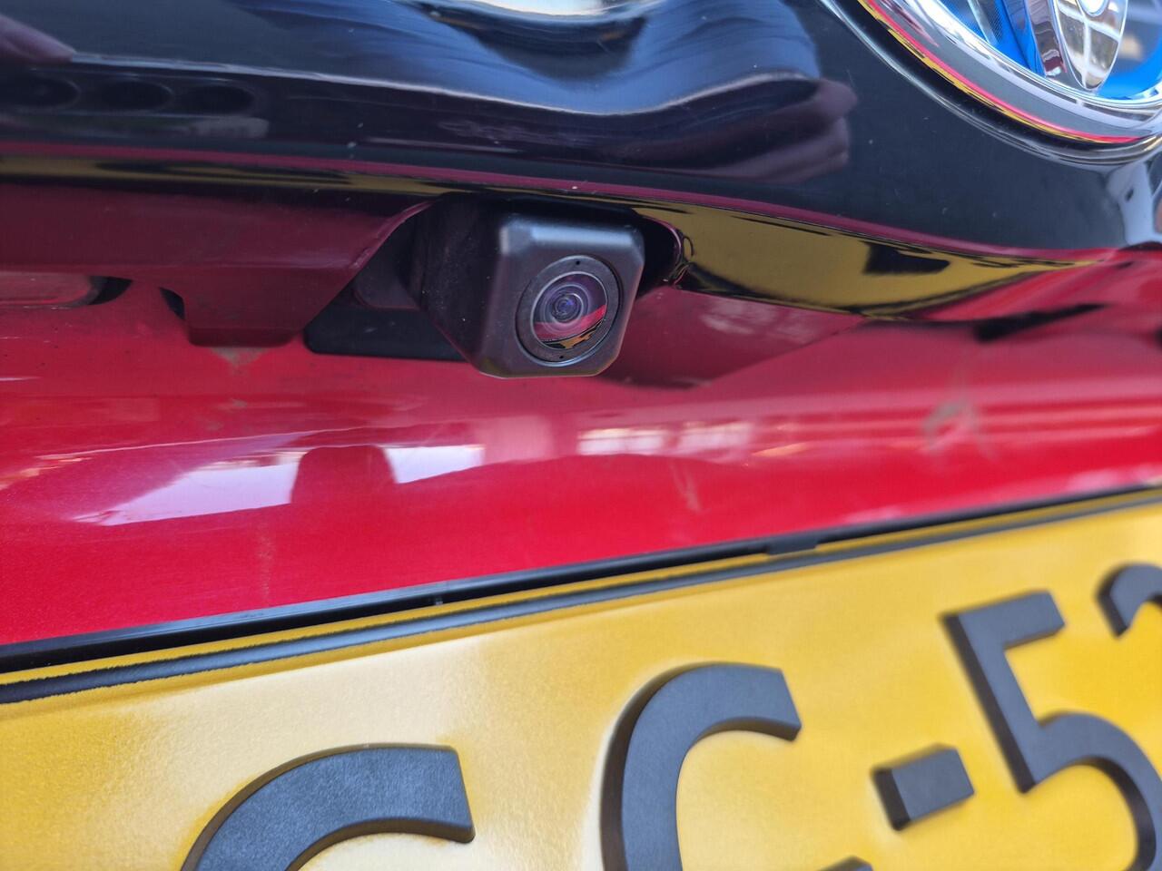 Toyota YARIS 1.5 Hybrid Executive Edition | Apple CarPlay/Android auto | Achteruitrijcamera | Panoramadak