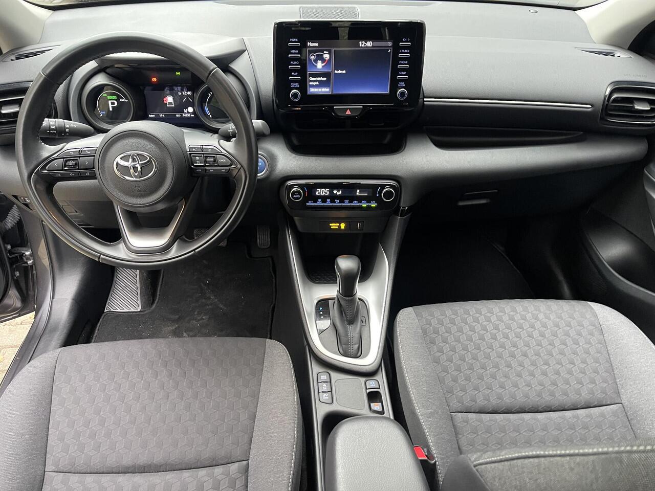 Toyota YARIS 1.5 Hybrid Dynamic NL AUTO | Lichtmetalen velgen | Climate control | Parkeercamera