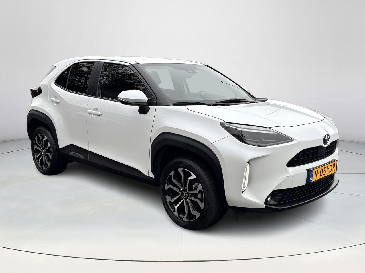 Toyota YARIS Cross 1.5 Hybrid First Edition | Navigatie | Apple CarPlay/Android auto | Achteruitrijcamera