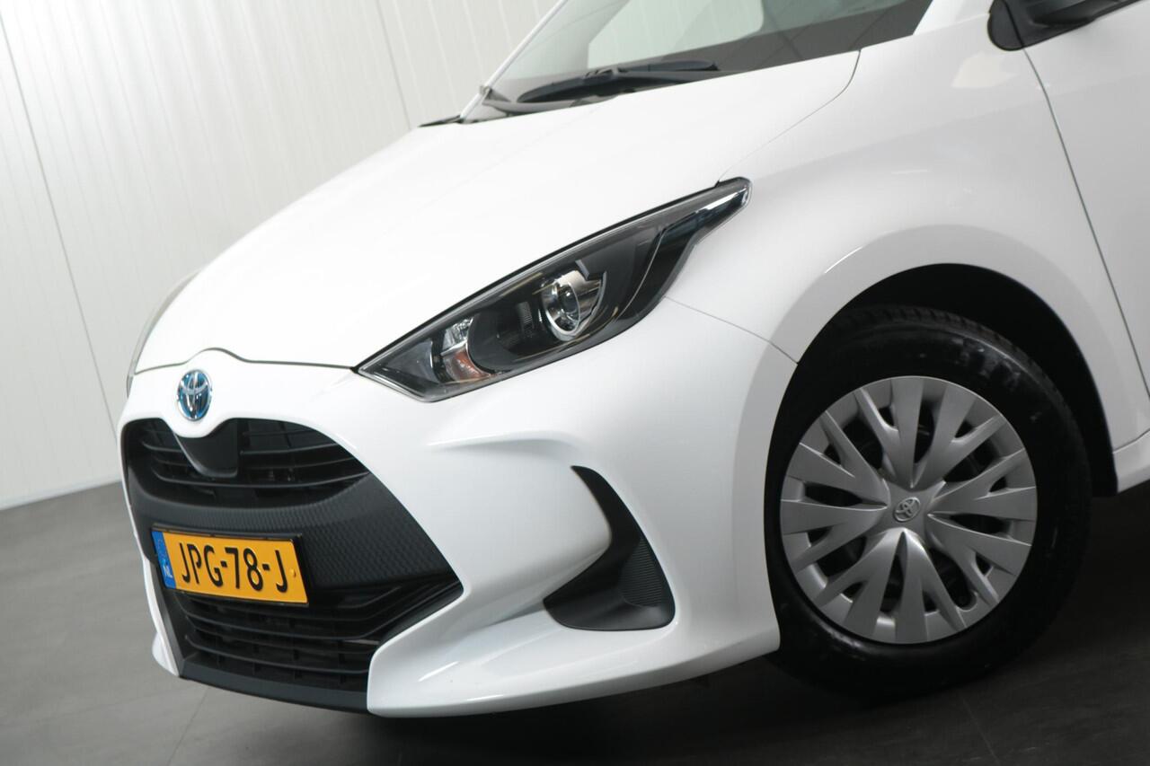 Toyota YARIS 1.5 Hybrid Active, Adaptive Cruisecontrole, Camera, Apple Carplay / Android Auto, Keyless!