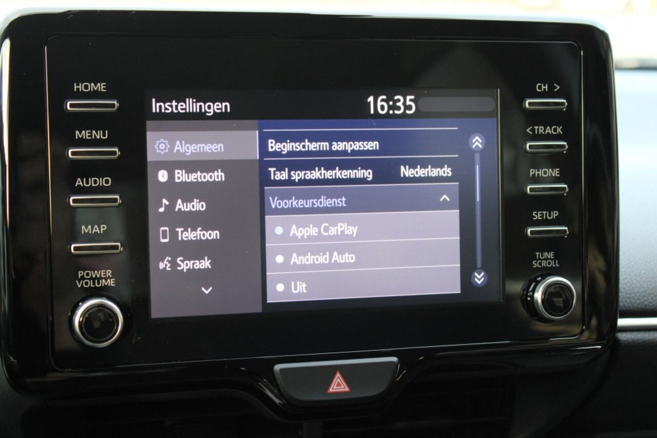 Toyota YARIS 1.5 Hybrid Active