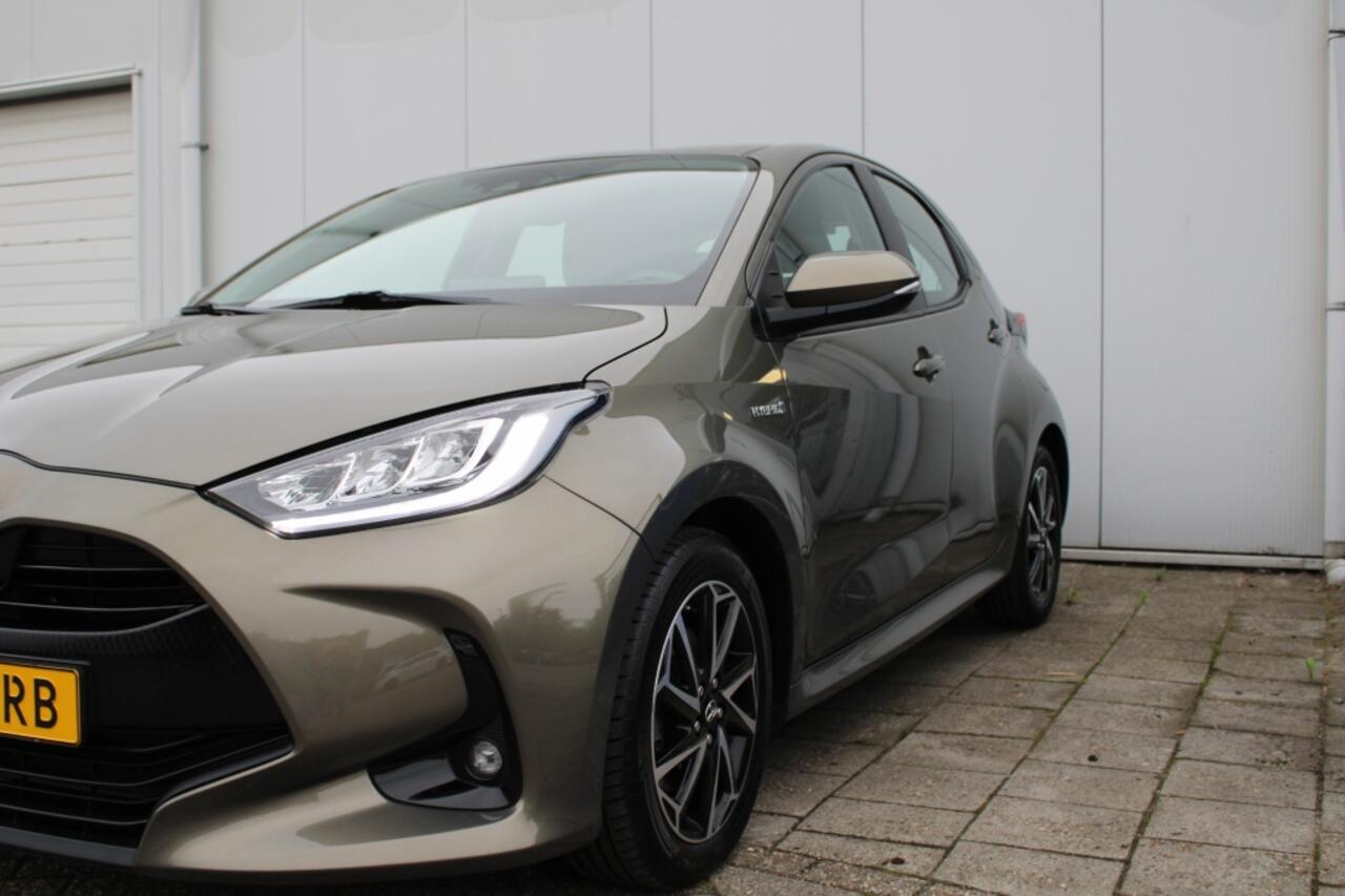 Toyota YARIS 1.5 Hybride Dynamic