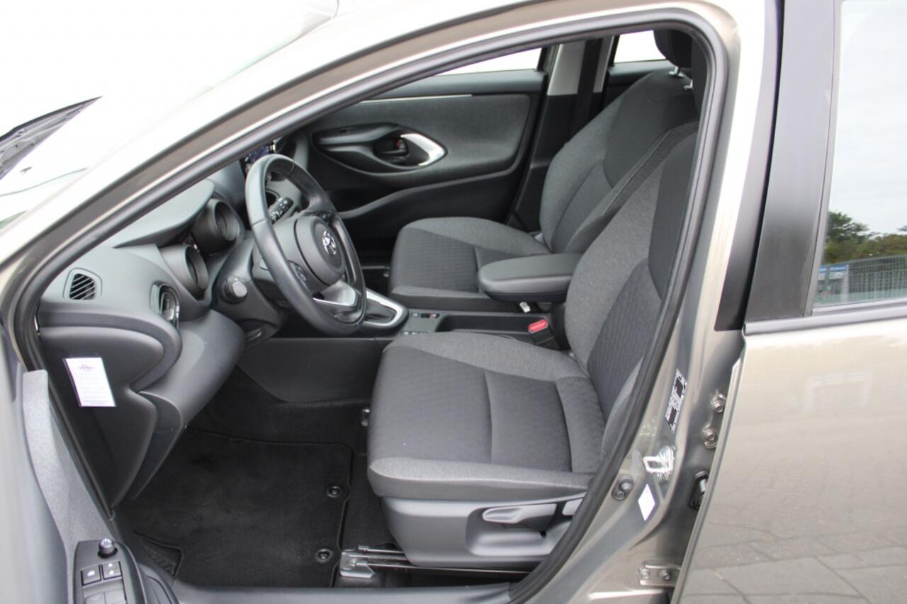 Toyota YARIS 1.5 Hybride Dynamic