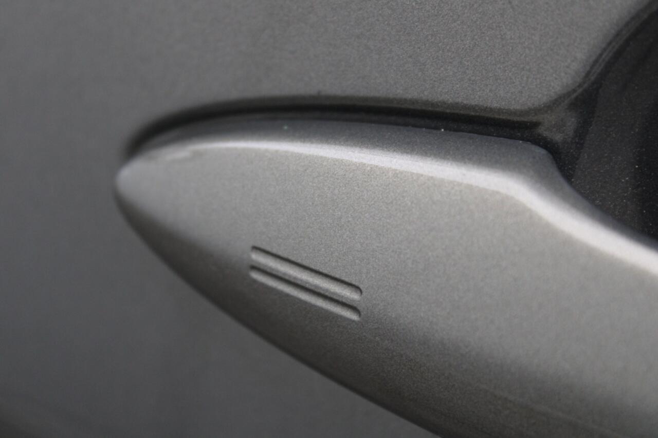 Toyota YARIS 1.5 Hybride Dynamic