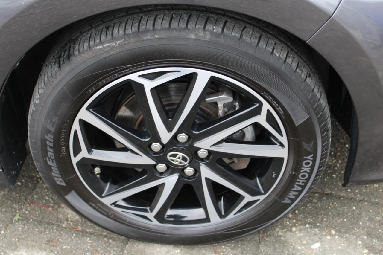 Toyota YARIS 1.5 Hybride Dynamic Plus