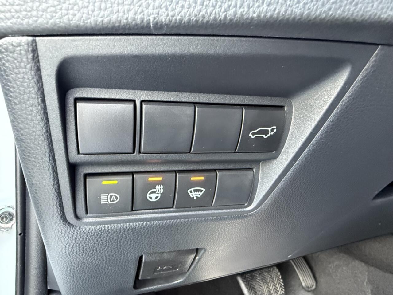 Toyota YARIS Cross 1.5 Hybrid Adventure | JBL | Blindspot | Parkeersensoren V+A